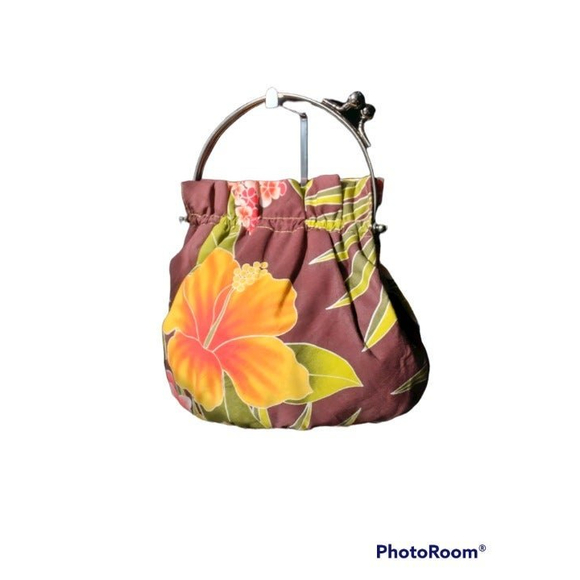 BaBa Floral Metal Handle Purse - Picture 4 of 5